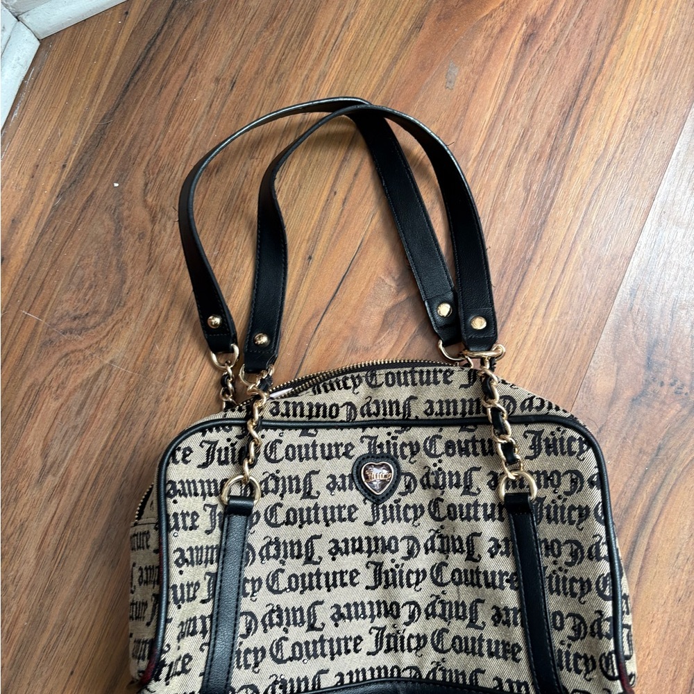 Juicy Couture Black and Cream Shoulder Bag